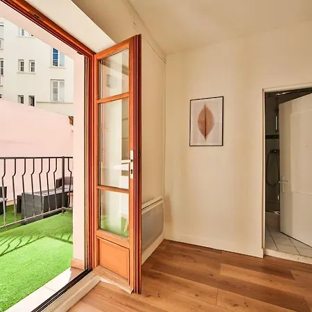 12.appartement 4pers#sevres-lecourbe#necker * باريس
