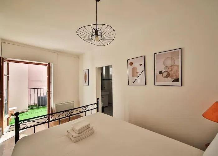 12.appartement 4pers#sevres-lecourbe#necker Daire